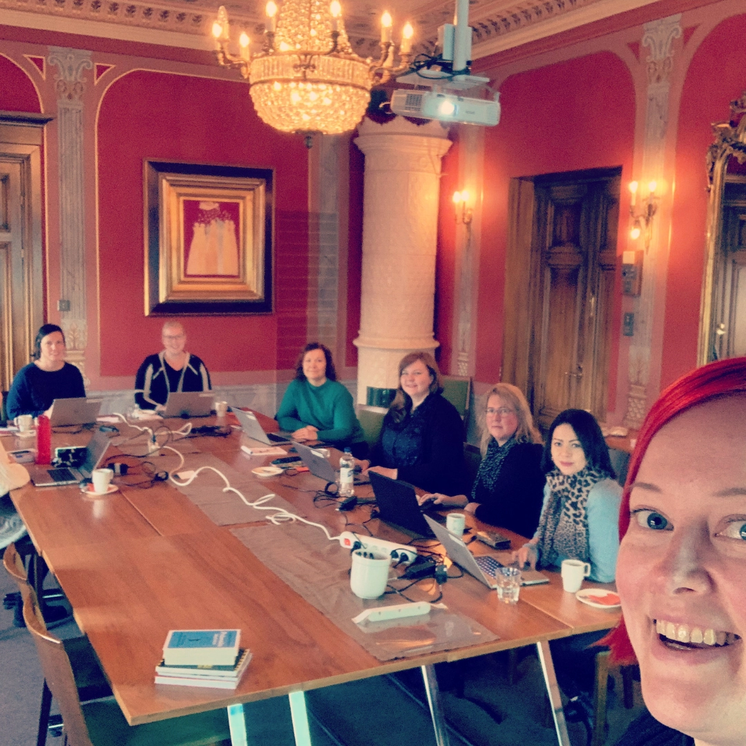 Punakynäpaholainen ja viestinnän työpajat